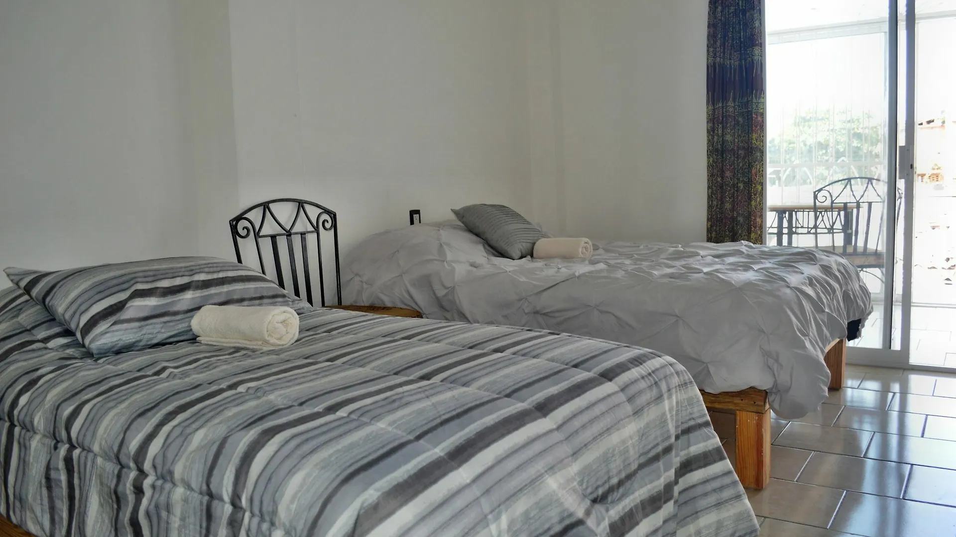 Alexandross Hostel Puerto Vallarta